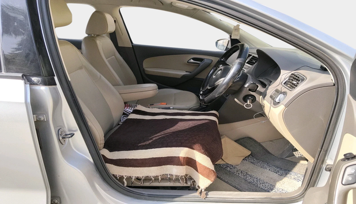 2017 Volkswagen Vento HIGHLINE PLUS 1.5 AT 16 ALLOY, Diesel, Automatic, 86,257 km, interior