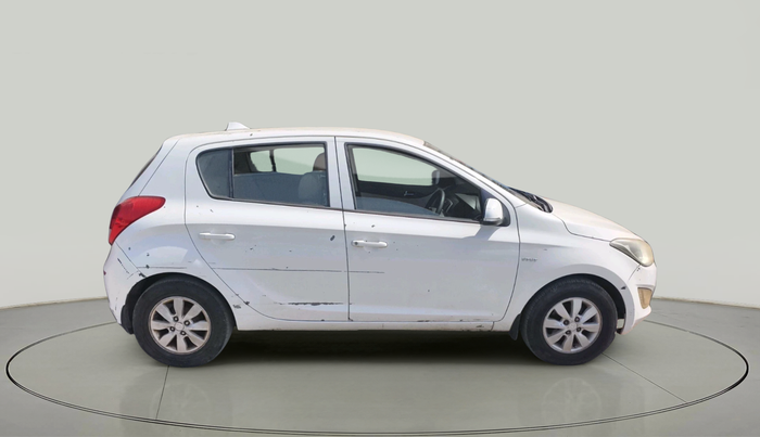 2013 Hyundai i20 SPORTZ 1.2, CNG, Manual, 1,01,605 km, exterior