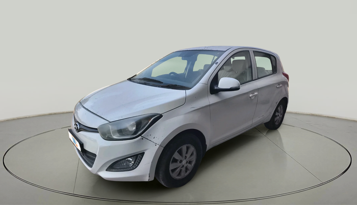 2013 Hyundai i20 SPORTZ 1.2, CNG, Manual, 1,01,605 km, exterior