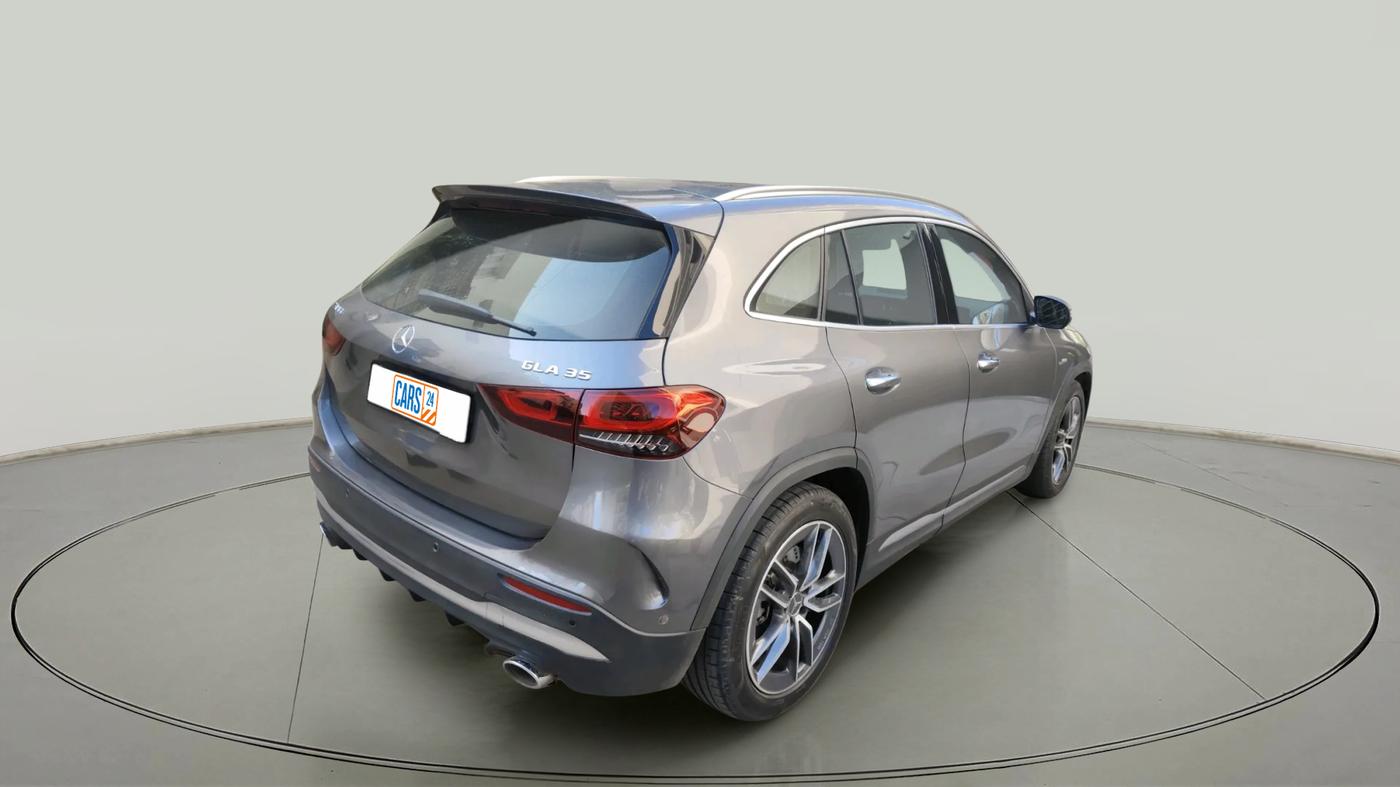 2022 Mercedes Benz GLA Class 35 AMG 4MATIC, Petrol, Automatic, 15,742 km, exterior