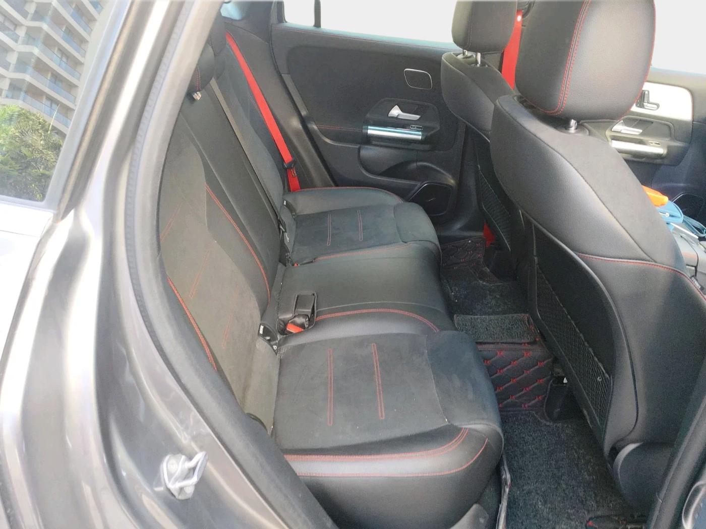 2022 Mercedes Benz GLA Class 35 AMG 4MATIC, Petrol, Automatic, 15,742 km, interior