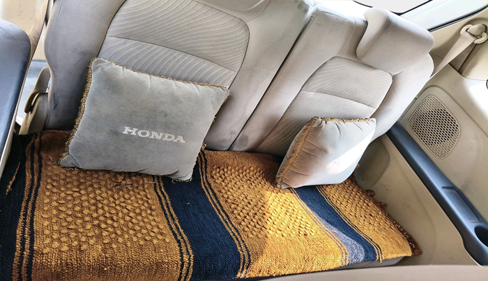 2015 Honda Mobilio 1.5L I-DTEC V, Diesel, Manual, 1,83,303 km, interior