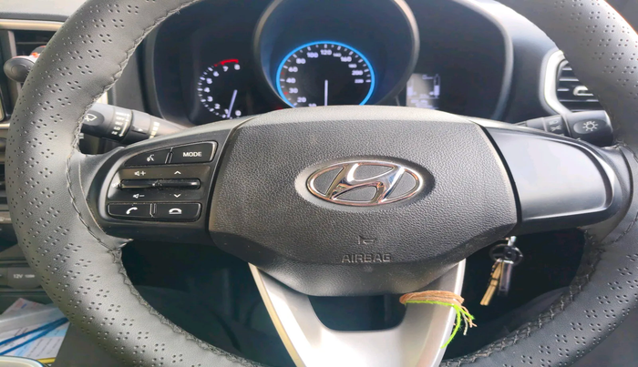 2022 Hyundai VENUE S+ 1.2, Petrol, Manual, 79,128 km, interior