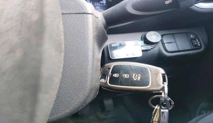 2022 Hyundai VENUE S+ 1.2, Petrol, Manual, 79,128 km, interior