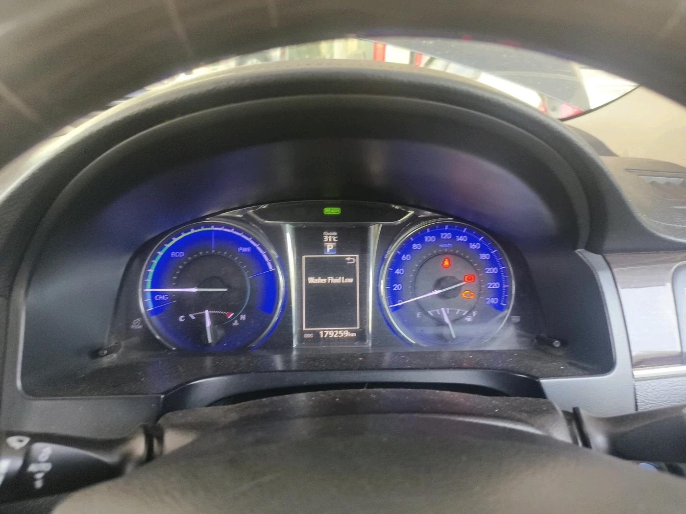 2017 Toyota Camry HYBRID, Hybrid, Automatic, 1,79,259 km, interior