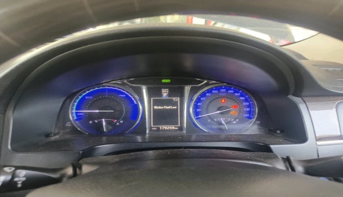 2017 Toyota Camry HYBRID, Hybrid, Automatic, 1,79,259 km, interior