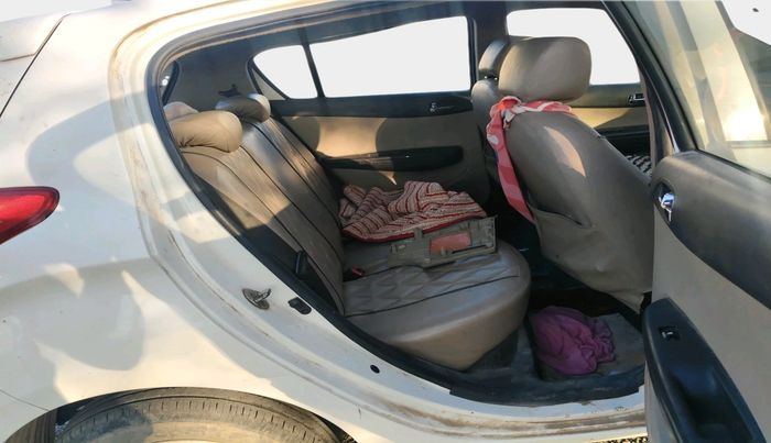 2014 Hyundai i20 ASTA 1.4 CRDI, Diesel, Manual, 1,01,464 km, interior