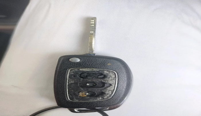 2014 Hyundai Xcent S (O) 1.2, Petrol, Manual, 2,35,266 km, interior