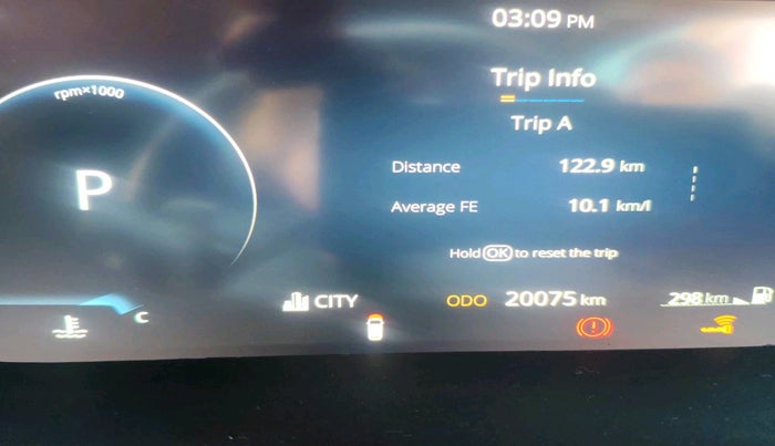 2024 Tata Harrier ADVENTURE PLUS DARK EDITION AT, Diesel, Automatic, 20,075 km, interior