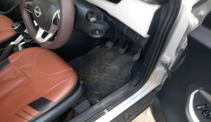 2021 Nissan MAGNITE XL, Petrol, Manual, 89,737 km, interior