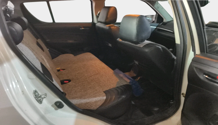 2015 Maruti Swift VDI, Diesel, Manual, 25,044 km, interior