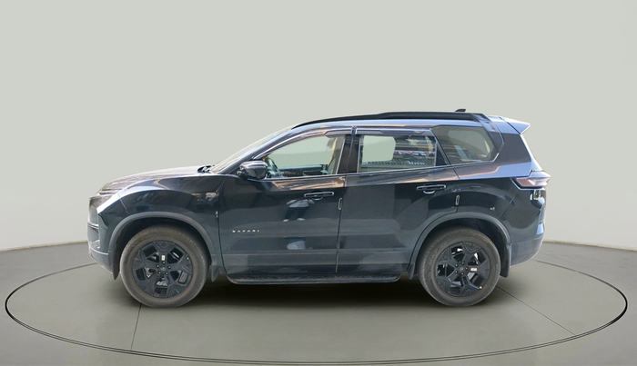 2024 Tata Safari ADVENTURE PLUS DARK EDITION AT, Diesel, Automatic, 7,666 km, exterior