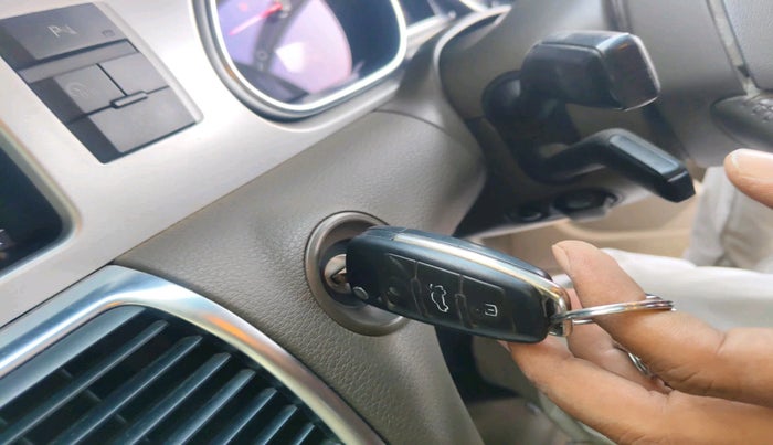 2013 Audi Q7 3.0 TDI QUATTRO, Diesel, Automatic, 1,80,881 km, interior