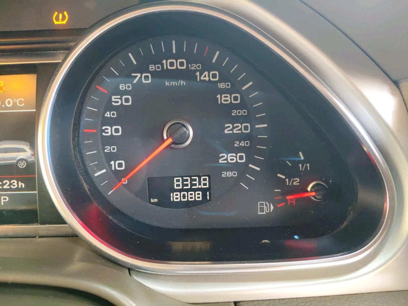 2013 Audi Q7 3.0 TDI QUATTRO, Diesel, Automatic, 1,80,881 km, interior