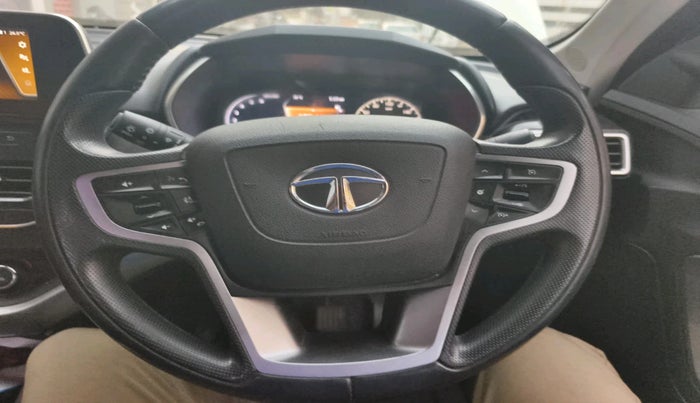 2019 Tata Harrier XZ 2.0L, Diesel, Manual, 88,412 km, interior