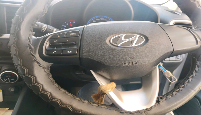 2021 Hyundai VENUE S+ 1.2, Petrol, Manual, 49,476 km, interior