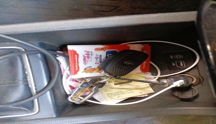 2015 Hyundai Elite i20 ASTA 1.2, Petrol, Manual, 1,15,735 km, interior