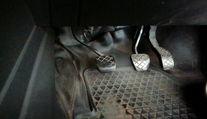 2018 Volkswagen Ameo COMFORTLINE 1.0L, Petrol, Manual, 86,809 km, interior