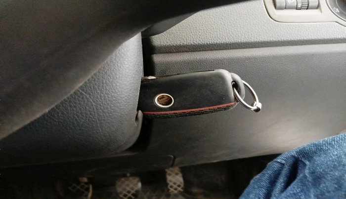 2018 Volkswagen Ameo COMFORTLINE 1.0L, Petrol, Manual, 86,809 km, interior