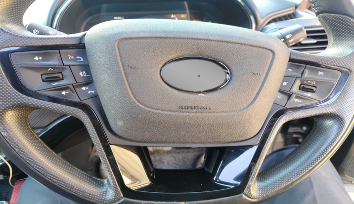 2023 Tata Safari XZA PLUS 2.0L RED DARK EDITION, Diesel, Automatic, 21,359 km, interior