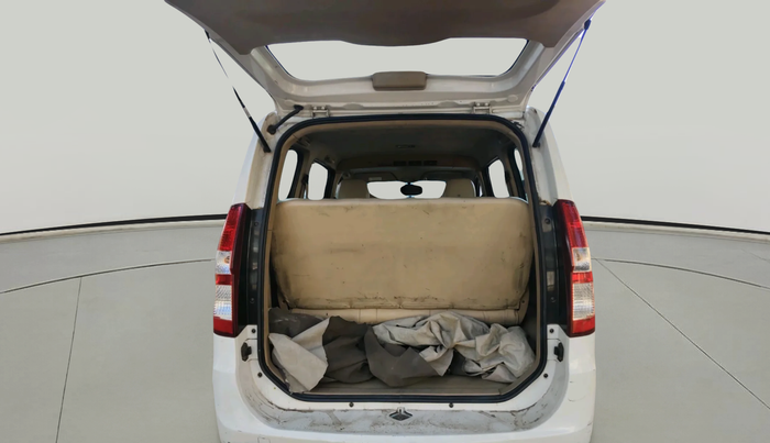 2014 Chevrolet Enjoy 1.3 LS 8 STR, Diesel, Manual, 1,14,485 km, exterior