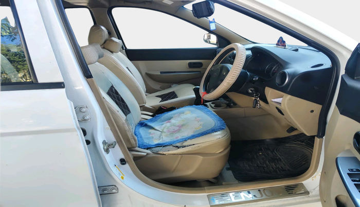 2014 Chevrolet Enjoy 1.3 LS 8 STR, Diesel, Manual, 1,14,485 km, interior