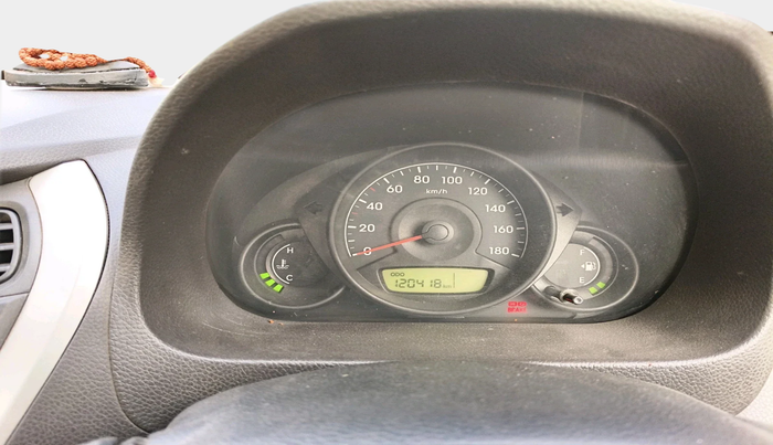 2017 Hyundai Eon ERA +, Petrol, Manual, 1,20,418 km, interior