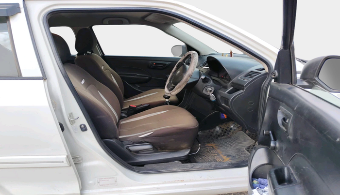 2014 Maruti Swift LXI, Petrol, Manual, 96,050 km, interior