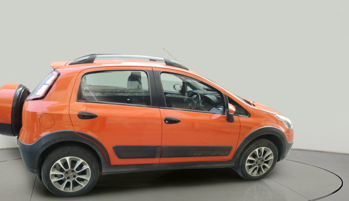 2015 Fiat Avventura DYNAMIC MULTIJET 1.3, Diesel, Manual, 1,01,283 km, exterior