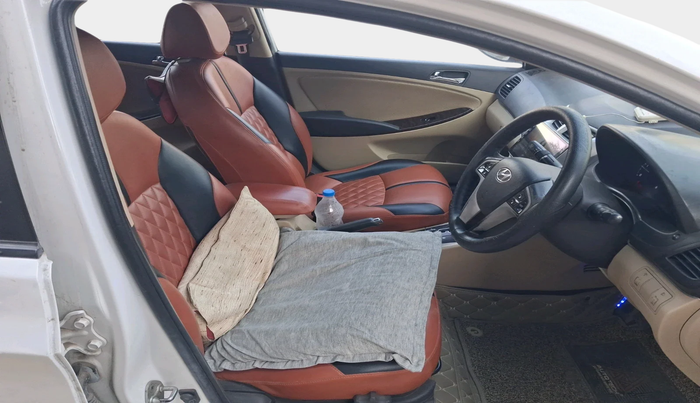 2013 Hyundai Verna FLUIDIC 1.6 CRDI SX AT, Diesel, Automatic, 1,26,433 km, interior