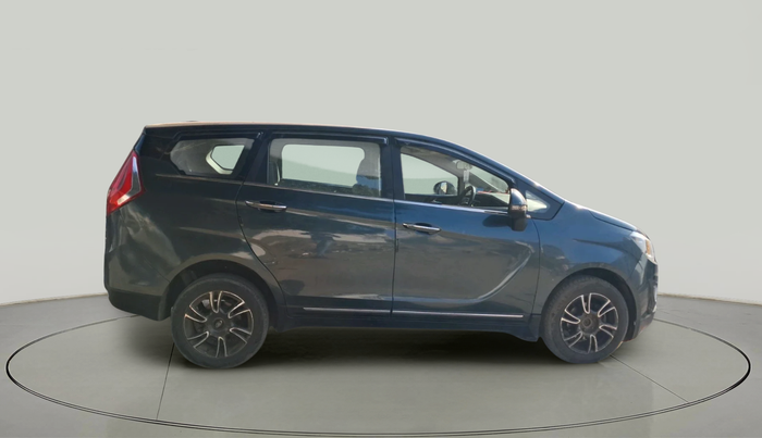 2018 Mahindra MARAZZO M8 7 STR, Diesel, Manual, 75,041 km, exterior