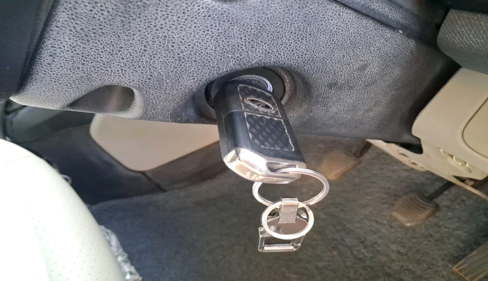 2018 Mahindra MARAZZO M8 7 STR, Diesel, Manual, 75,041 km, interior