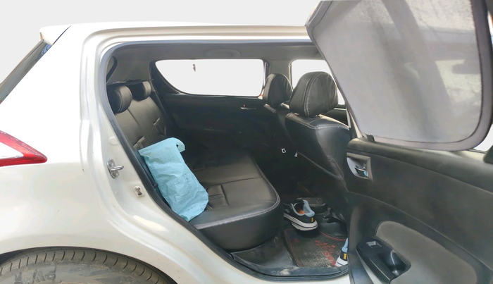 2017 Maruti Swift VDI, Diesel, Manual, 1,43,790 km, interior