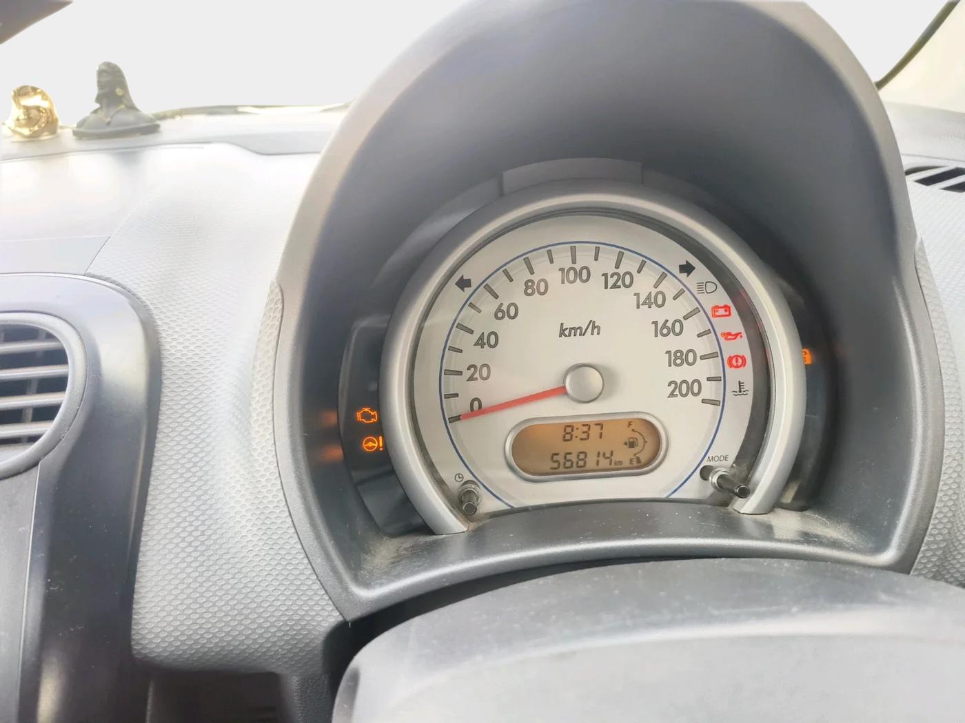 2015 Maruti Ritz LXI, Petrol, Manual, 80,186 km, interior
