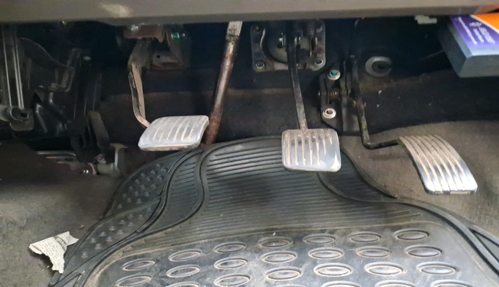 2011 Hyundai i10 ERA 1.1, Petrol, Manual, 1,08,497 km, interior