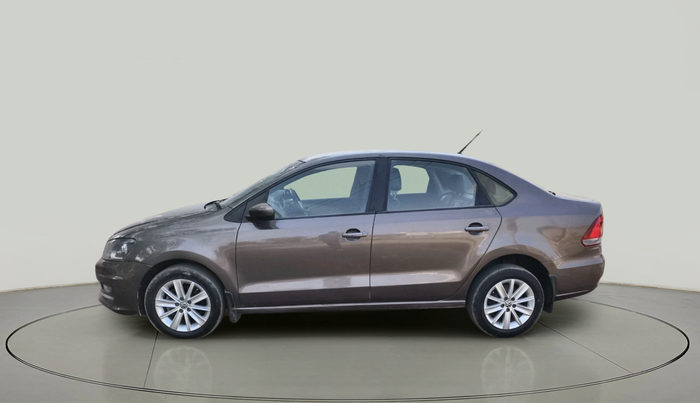 2016 Volkswagen Vento HIGHLINE 1.5 AT, Diesel, Automatic, 1,36,906 km, exterior