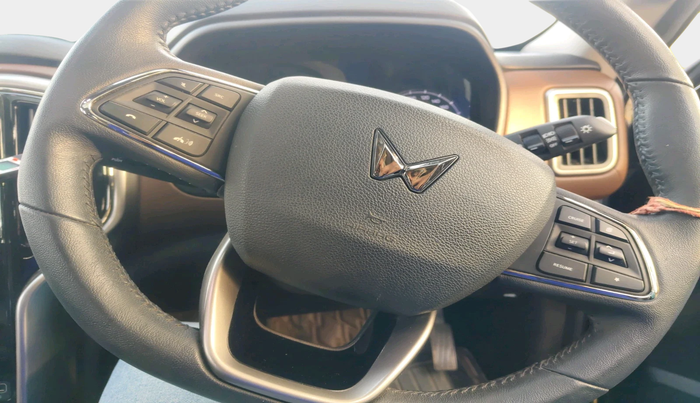 2025 Mahindra SCORPIO-N Z8 S Diesel MT 2WD 7 STR, Diesel, Manual, 22,142 km, interior