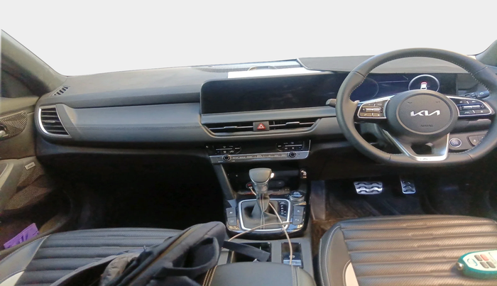 2025 KIA SELTOS  GTX PLUS 1.5 DIESEL AT, Diesel, Automatic, 9,908 km, interior