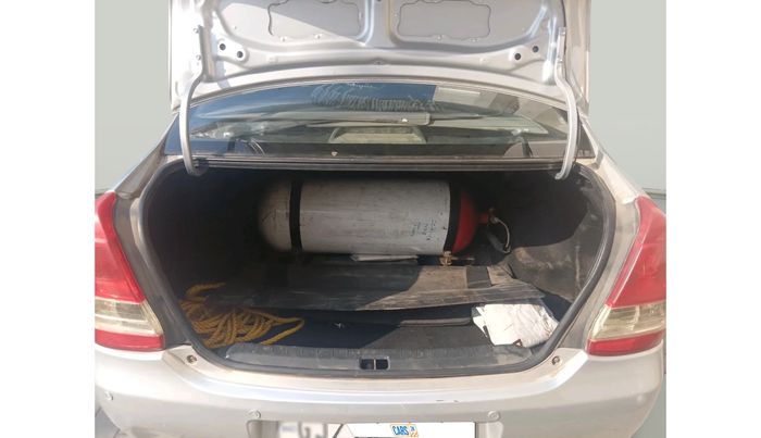 2011 Toyota Etios V, Petrol, Manual, 1,63,164 km, exterior