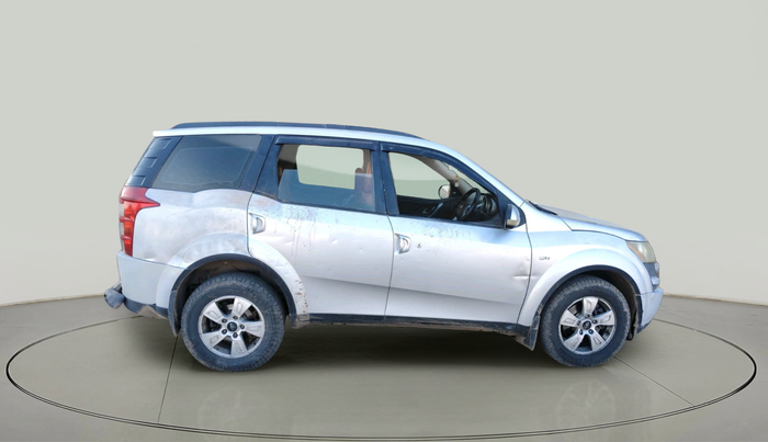 2012 Mahindra XUV500 W8, Diesel, Manual, 2,46,518 km, exterior