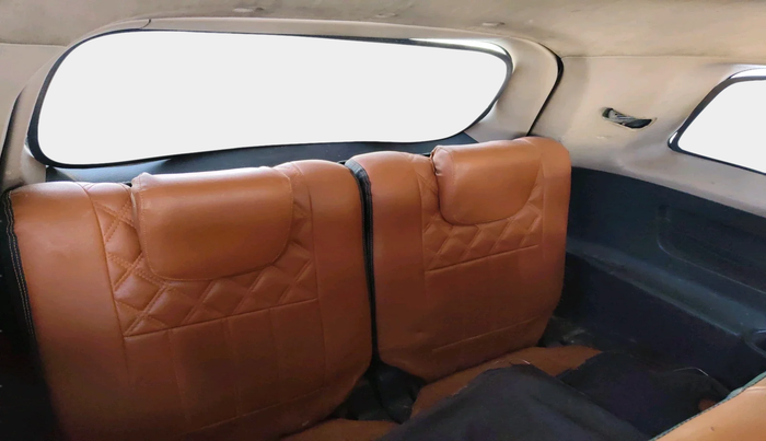 2012 Mahindra XUV500 W8, Diesel, Manual, 2,46,518 km, interior