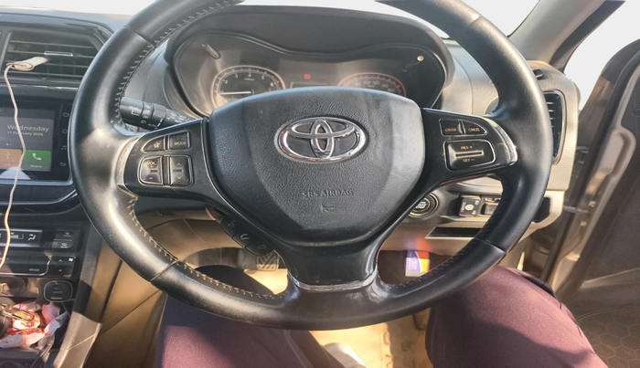 2021 Toyota URBAN CRUISER PREMIUM GRADE MT, CNG, Manual, 1,06,920 km, interior