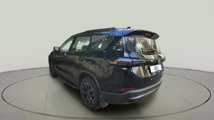 2022 Tata Safari XZA PLUS DARK EDITION, Diesel, Automatic, 1,00,235 km, exterior