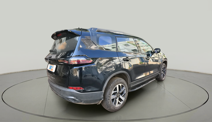 2022 Tata Safari XZA PLUS DARK EDITION, Diesel, Automatic, 1,00,235 km, exterior