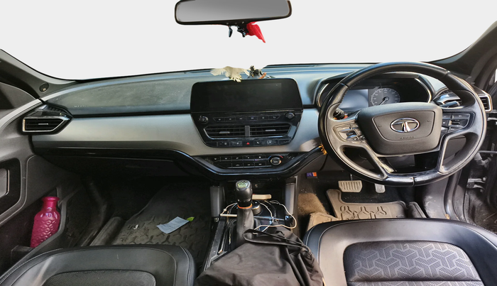 2022 Tata Safari XZA PLUS DARK EDITION, Diesel, Automatic, 1,00,235 km, interior