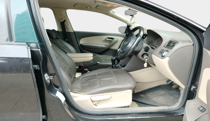 2011 Volkswagen Vento COMFORTLINE DIESEL 1.6, Diesel, Manual, 1,39,607 km, interior