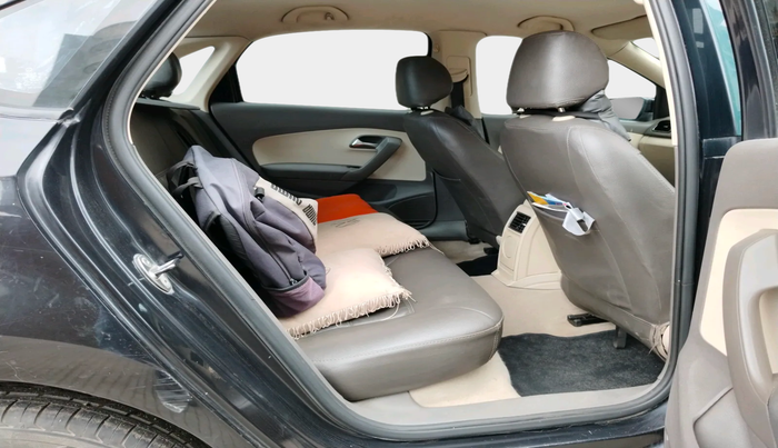 2011 Volkswagen Vento COMFORTLINE DIESEL 1.6, Diesel, Manual, 1,39,607 km, interior