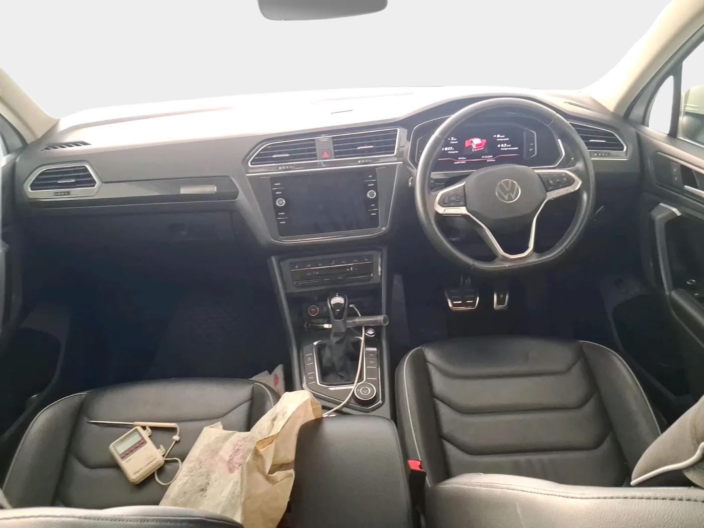 2022 Volkswagen TIGUAN ELEGANCE 2.0 TSI DSG, Petrol, Automatic, 36,763 km, interior