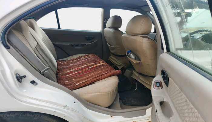 2010 Hyundai Accent GLE, Petrol, Manual, 1,06,723 km, interior