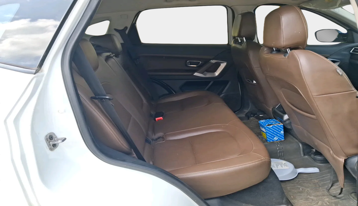 2021 Tata Harrier XZA 2.0L, Diesel, Automatic, 1,12,011 km, interior